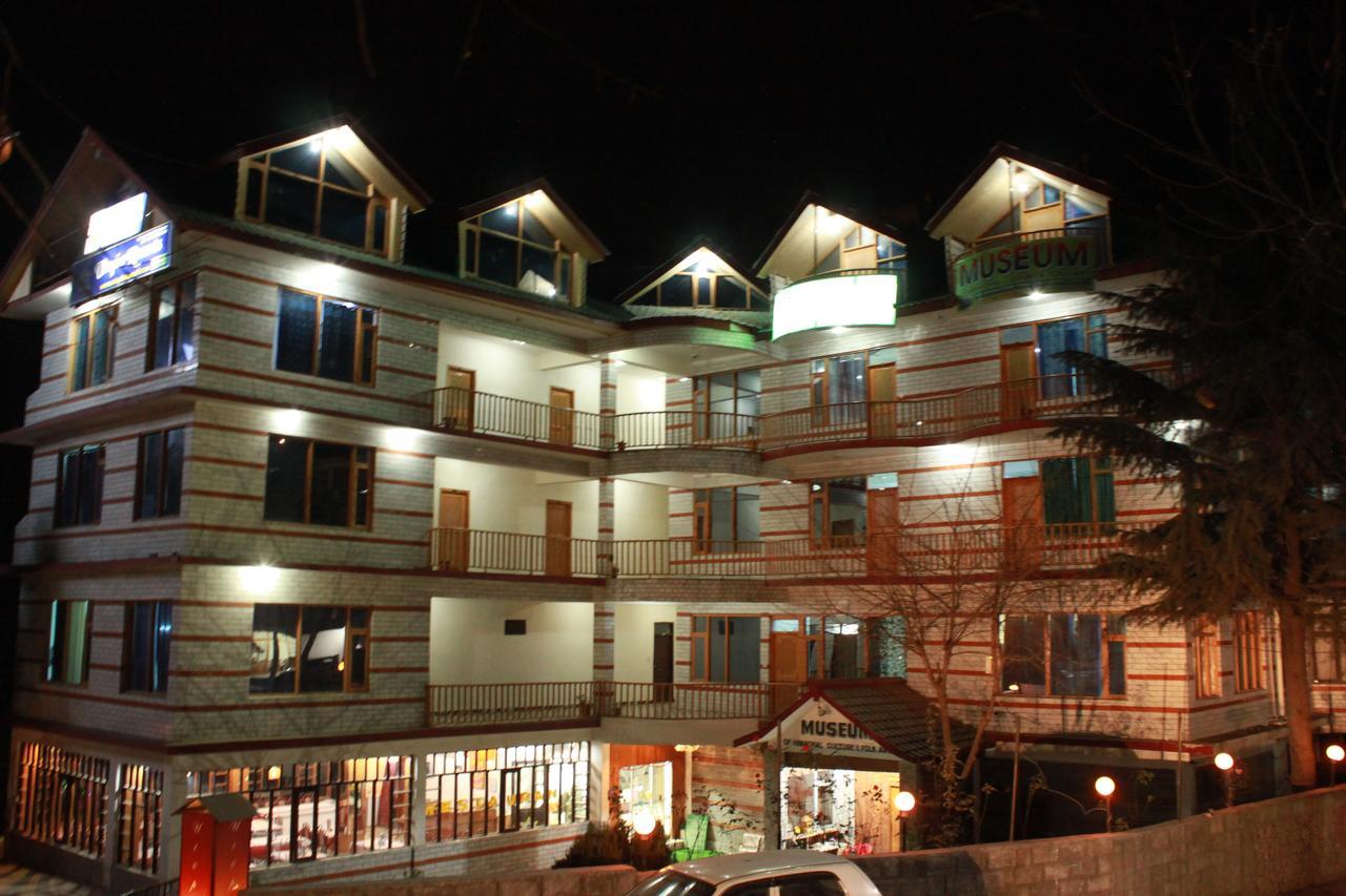 Utopia Resorts & Spa Manāli Exteriér fotografie